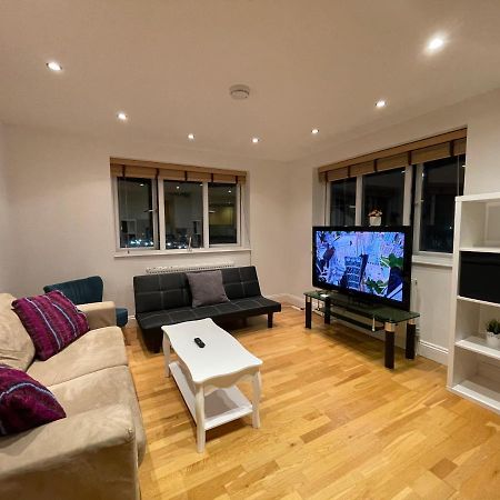 Beautiful & Luxurious Apartment In Richmond Ричмънд Екстериор снимка